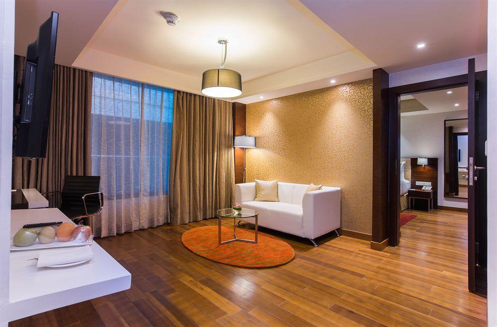 Howard Johnson By Wyndham, Hebbal, Bengaluru Exterior photo