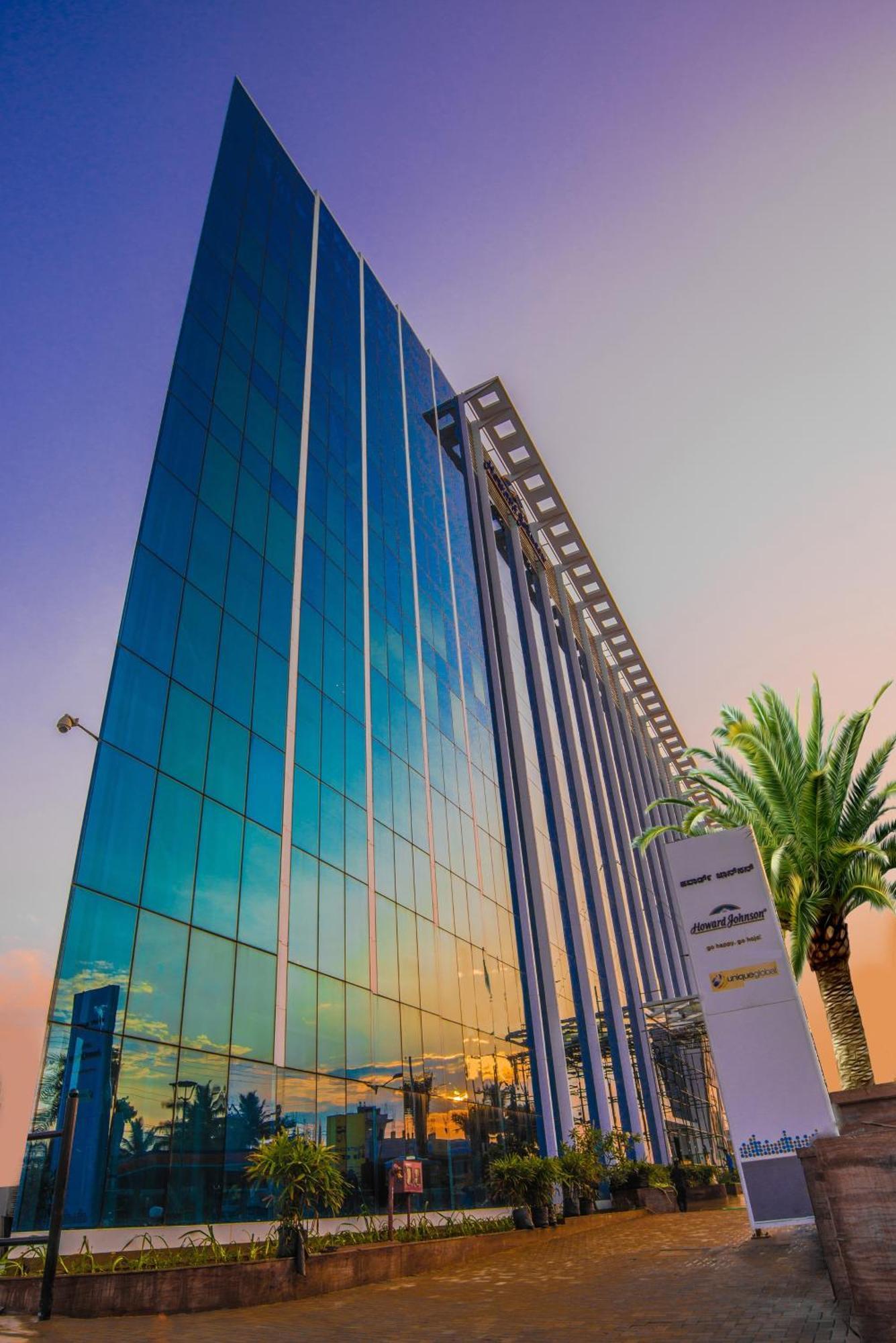 Howard Johnson By Wyndham, Hebbal, Bengaluru Exterior photo