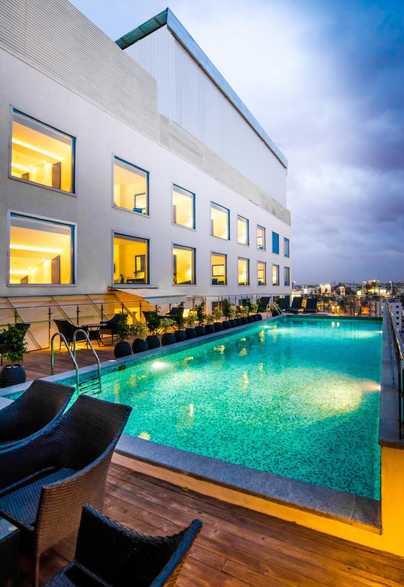 Howard Johnson By Wyndham, Hebbal, Bengaluru Exterior photo