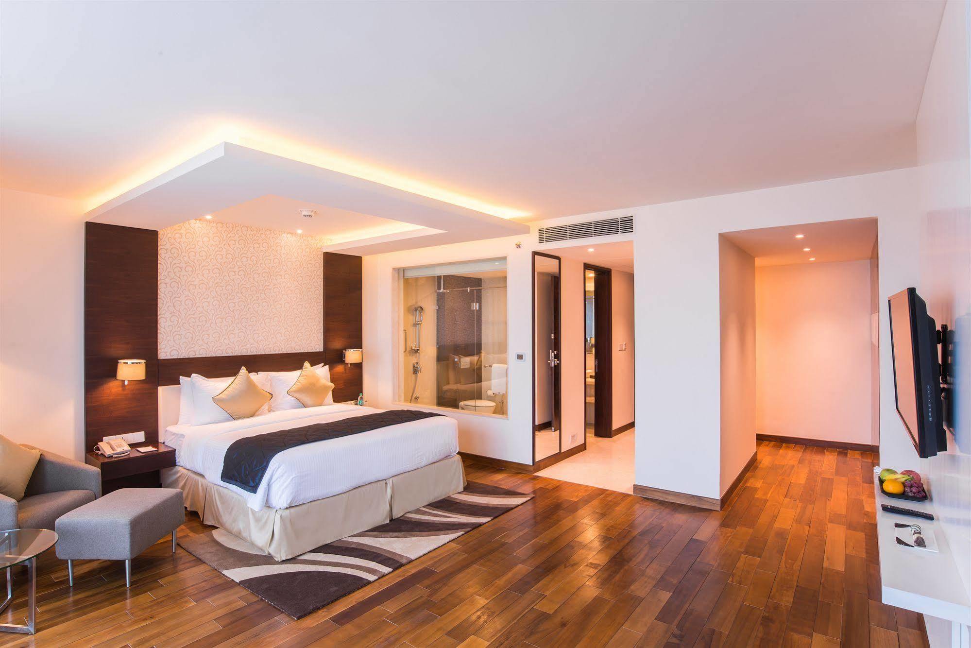 Howard Johnson By Wyndham, Hebbal, Bengaluru Exterior photo