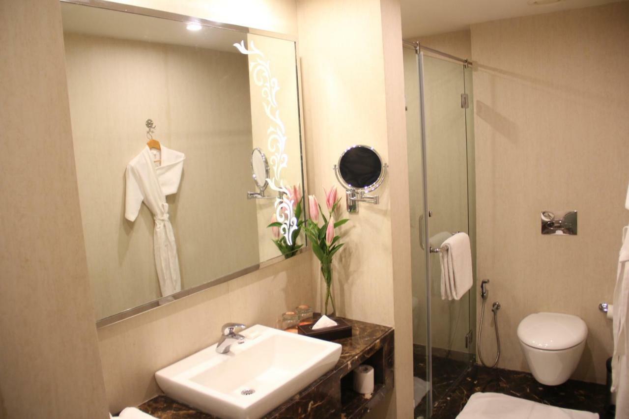 Howard Johnson By Wyndham, Hebbal, Bengaluru Exterior photo